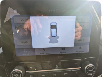 Photo 18 du bon plan FORD Fiesta 1.0 Flexifuel 95ch Cool & Connect 5p occasion à 13450 €