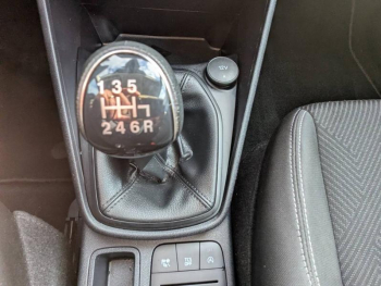 Photo 20 du bon plan FORD Fiesta 1.0 Flexifuel 95ch Cool & Connect 5p occasion à 13450 €