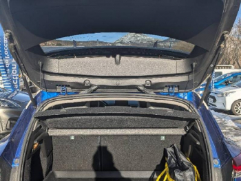 Photo 5 du bon plan RENAULT Captur 1.6 E-Tech Plug-in 160ch Intens occasion à 18280 €