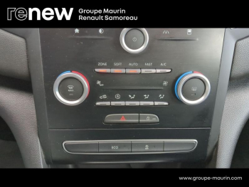 Photo 25 du bon plan RENAULT Megane 1.2 TCe 100ch energy Zen occasion à 10900 €