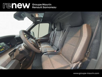 Photo 14 du bon plan RENAULT Master CCb VUL F3500 L2 E-Tech 140ch Advance grande autonomie occasion à 48899 €