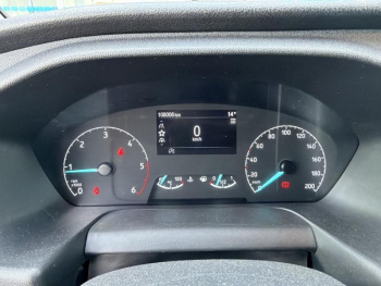 Photo 21 du bon plan FORD Transit Custom Fg VUL 300 L2H1 2.0 EcoBlue 170 Limited 7cv occasion à 23490 €