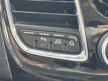 Photo 22 du bon plan FORD Transit Custom Fg VUL 300 L2H1 2.0 EcoBlue 170 Limited 7cv occasion à 23490 €