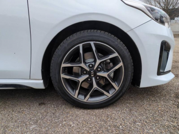 Photo 10 du bon plan KIA Ceed 1.4 T-GDI 140ch GT Line Premium DCT7 MY20 occasion à 15490 €