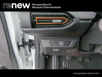 Photo 18 du bon plan DACIA Sandero 1.0 TCe 90ch Stepway Confort occasion à 13499 €