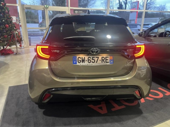 Photo 4 du bon plan TOYOTA Yaris 116h Collection 5p Pack Techno occasion à 24990 €