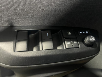 Photo 9 du bon plan TOYOTA Yaris 116h Collection 5p Pack Techno occasion à 24990 €