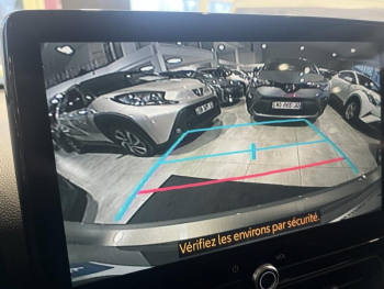 Photo 12 du bon plan TOYOTA Yaris 116h Collection 5p Pack Techno occasion à 24990 €