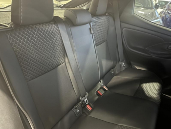 Photo 19 du bon plan TOYOTA Yaris 116h Collection 5p Pack Techno occasion à 24990 €