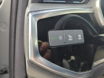 Photo 17 du bon plan AUDI Q3 35 TFSI 150ch S line S tronic 7 occasion à 38390 €