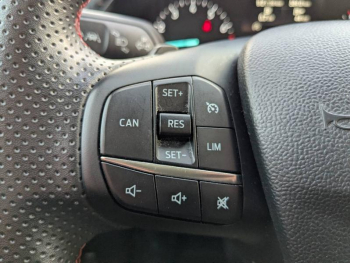 Photo 16 du bon plan FORD Puma 1.0 EcoBoost 125ch S&S mHEV ST-Line Powershift occasion à 18490 €