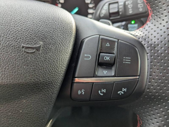 Photo 17 du bon plan FORD Puma 1.0 EcoBoost 125ch S&S mHEV ST-Line Powershift occasion à 18490 €