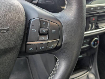 Photo 18 du bon plan FORD Puma 1.0 Flexifuel 125ch S&S mHEV Titanium occasion à 17960 €