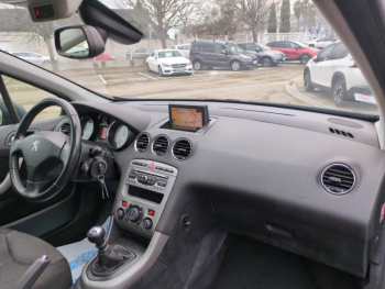 Photo 14 du bon plan PEUGEOT 308 1.6 e-HDi112 FAP Sportium 5p occasion à 5980 €