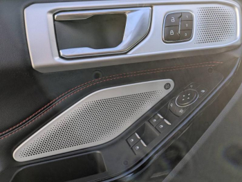 Photo 13 du bon plan FORD Explorer 3.0 EcoBoost 457ch Parallel PHEV ST-Line i-AWD BVA10 25cv occasion à 44990 €