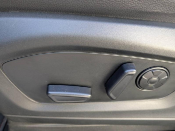 Photo 14 du bon plan FORD Explorer 3.0 EcoBoost 457ch Parallel PHEV ST-Line i-AWD BVA10 25cv occasion à 44990 €