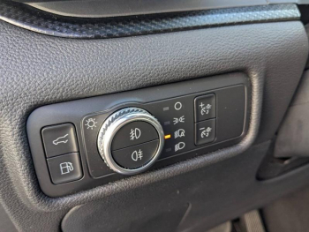 Photo 16 du bon plan FORD Explorer 3.0 EcoBoost 457ch Parallel PHEV ST-Line i-AWD BVA10 25cv occasion à 44990 €