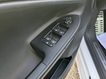 Photo 18 du bon plan ALFA ROMEO Giulietta 1.4 TB MultiAir 150ch Sportiva Stop&Start occasion à 11990 €