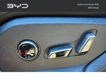 Photo 18 du bon plan BYD Tang 517ch - 86 kWh Flagship (Red) occasion à 43990 €