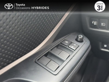 Photo 19 du bon plan TOYOTA C-HR 1.8 Hybride 122ch Dynamic Business E-CVT + Programme Beyond Zero Academy occasion à 22280 €