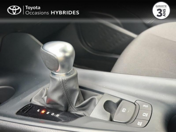 Photo 20 du bon plan TOYOTA C-HR 1.8 Hybride 122ch Dynamic Business E-CVT + Programme Beyond Zero Academy occasion à 22280 €