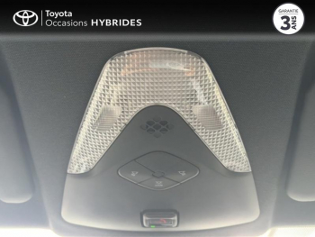 Photo 21 du bon plan TOYOTA C-HR 1.8 Hybride 122ch Dynamic Business E-CVT + Programme Beyond Zero Academy occasion à 22280 €