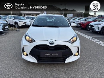 Photo 5 du bon plan TOYOTA Yaris 116h Dynamic Business 5p + Programme Beyond Zero Academy MY22 occasion à 16490 €