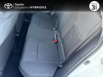 Photo 12 du bon plan TOYOTA Yaris 116h Dynamic Business 5p + Programme Beyond Zero Academy MY22 occasion à 16490 €