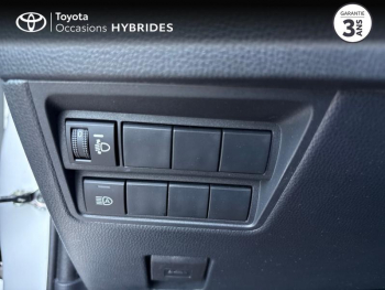 Photo 23 du bon plan TOYOTA Yaris 116h Dynamic Business 5p + Programme Beyond Zero Academy MY22 occasion à 16490 €