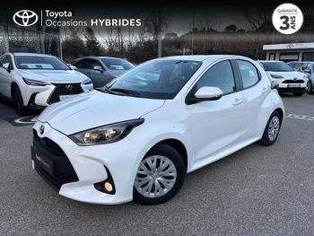 Photo 25 du bon plan TOYOTA Yaris 116h Dynamic Business 5p + Programme Beyond Zero Academy MY22 occasion à 16490 €