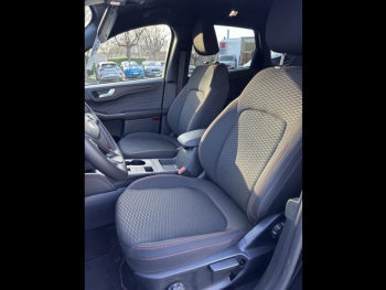 Photo 8 du bon plan FORD Kuga 2.5 Duratec 180ch Hybrid FlexiFuel ST-Line Powershift occasion à 31950 €