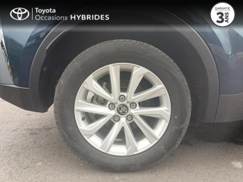 Photo 16 du bon plan TOYOTA C-HR 1.8 Hybride 140ch Dynamic NG23 occasion à 25990 €