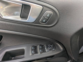 Photo 12 du bon plan FORD EcoSport 1.0 EcoBoost 125ch Active 6cv occasion à 16480 €