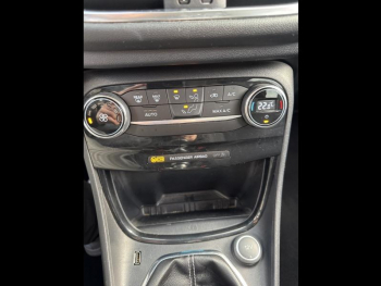 Photo 22 du bon plan FORD Puma 1.0 EcoBoost 125ch mHEV Titanium occasion à 14991 €