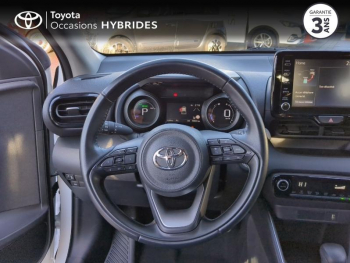 Photo 9 du bon plan TOYOTA Yaris 116h Design 5p MY22 occasion à 18890 €