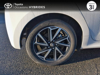 Photo 16 du bon plan TOYOTA Yaris 116h Design 5p MY22 occasion à 18890 €