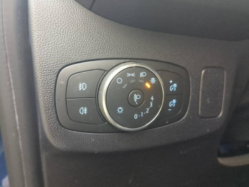 Photo 17 du bon plan FORD Puma 1.0 Flexifuel 125ch S&S mHEV Titanium occasion à 15990 €