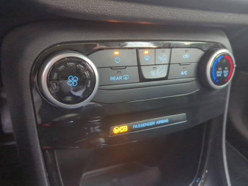 Photo 23 du bon plan FORD Puma 1.0 Flexifuel 125ch S&S mHEV Titanium occasion à 15990 €