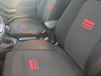 Photo 16 du bon plan FORD Fiesta 1.0 Flexifuel 95ch ST-Line 5p occasion à 17990 €