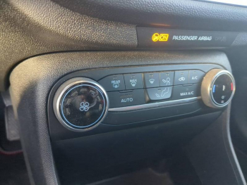 Photo 24 du bon plan FORD Fiesta 1.0 Flexifuel 95ch ST-Line 5p occasion à 17990 €