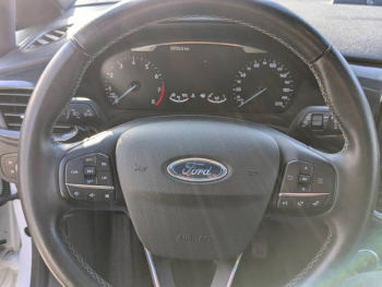 Photo 17 du bon plan FORD Fiesta Active 1.0 EcoBoost 140ch S&S Plus Euro6.2 occasion à 11490 €