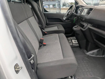Photo 11 du bon plan OPEL Vivaro Fg VUL M 2.0 BlueHDi 145ch S&S Pack Premium Connect EAT8 occasion à 26980 €