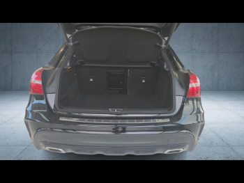 Photo 10 du bon plan MERCEDES-BENZ Classe GLA 220 d Fascination 4Matic 7G-DCT occasion à 19990 €