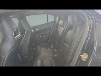 Photo 12 du bon plan MERCEDES-BENZ Classe GLA 220 d Fascination 4Matic 7G-DCT occasion à 19990 €