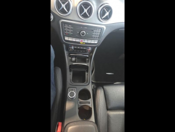 Photo 25 du bon plan MERCEDES-BENZ Classe GLA 220 d Fascination 4Matic 7G-DCT occasion à 19990 €