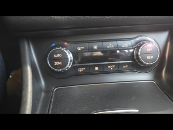 Photo 31 du bon plan MERCEDES-BENZ Classe GLA 220 d Fascination 4Matic 7G-DCT occasion à 19990 €