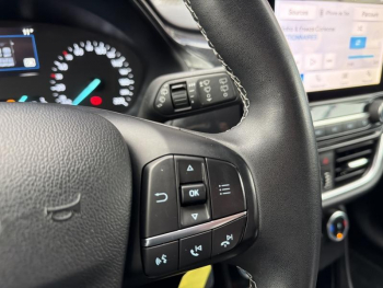 Photo 12 du bon plan FORD Puma 1.0 Flexifuel 125ch S&S mHEV Titanium occasion à 18490 €