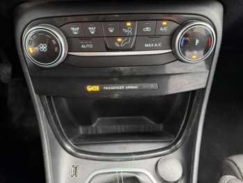 Photo 17 du bon plan FORD Puma 1.0 Flexifuel 125ch S&S mHEV Titanium occasion à 18490 €