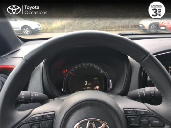 Photo 13 du bon plan TOYOTA Aygo X 1.0 VVT-i 72ch Design occasion à 14980 €