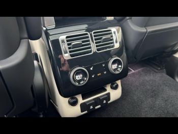 Photo 20 du bon plan LAND-ROVER Range Rover 3.0 P400 400ch Vogue SWB Mark IX occasion à 59900 €